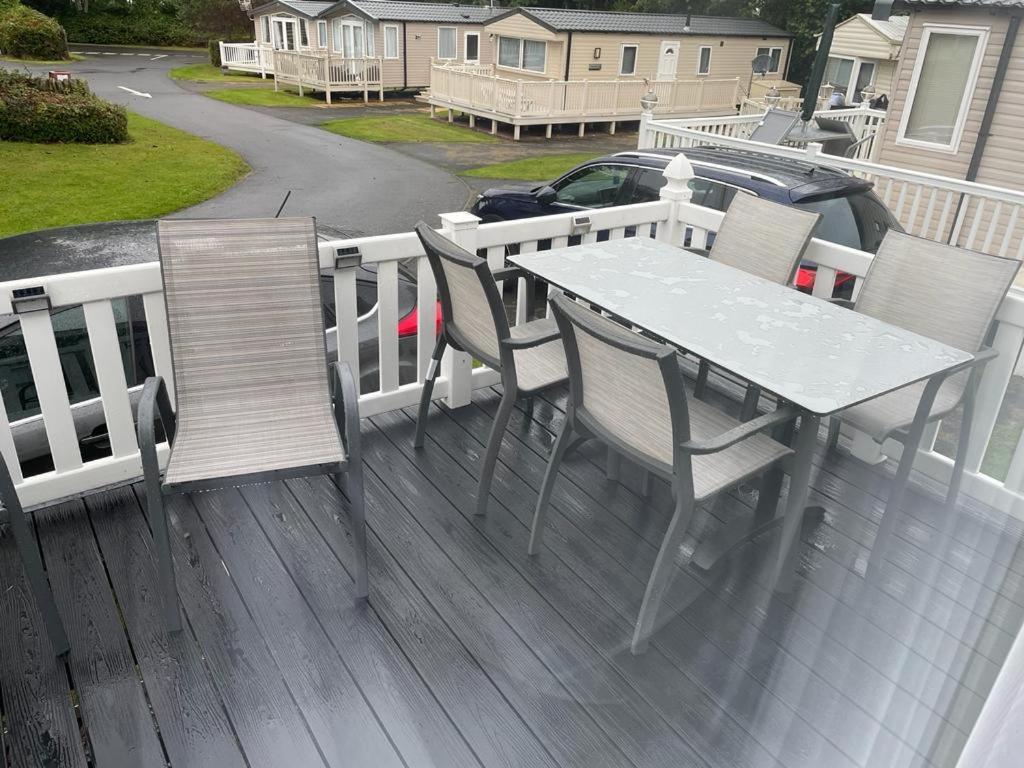 Belfry 6 - Homely Spacious Caravan Seton Sands Port Seton Buitenkant foto