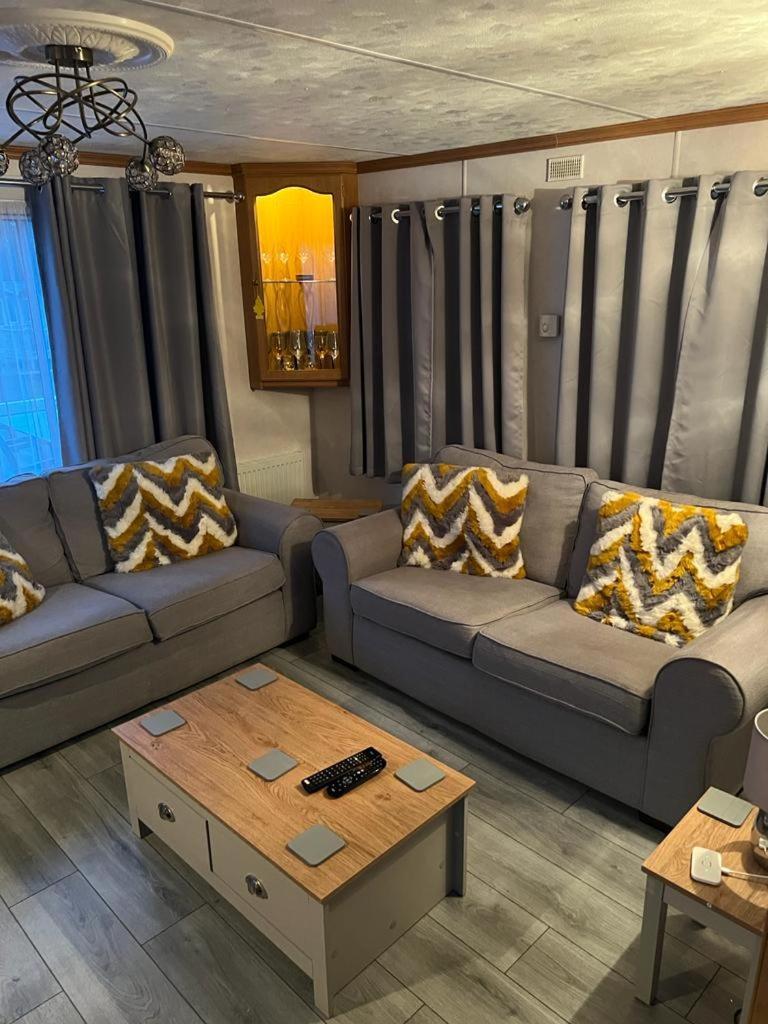 Belfry 6 - Homely Spacious Caravan Seton Sands Port Seton Buitenkant foto